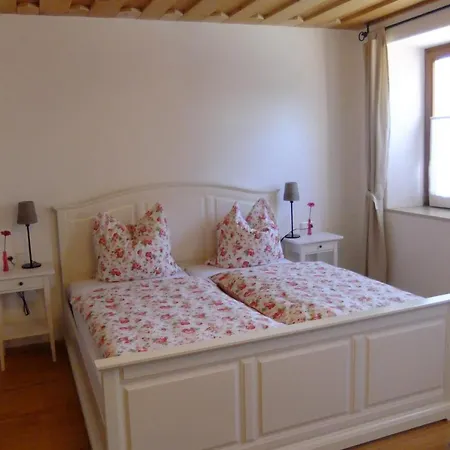 Zehentmayrhof Apartment *